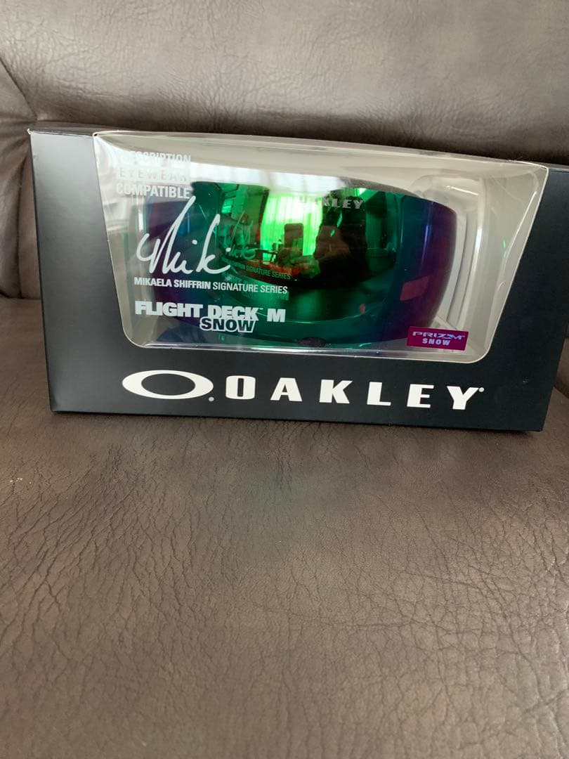 オークリー フライトデッキM Mikaela シグネイチャーモデル