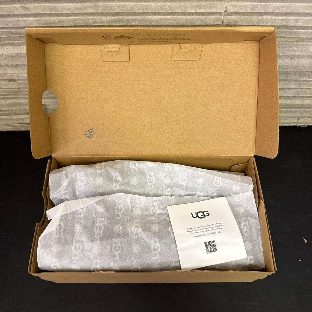 ☆未使用　UGG　モカシン　アンスレー　24㎝　黒　Ansley　1106878