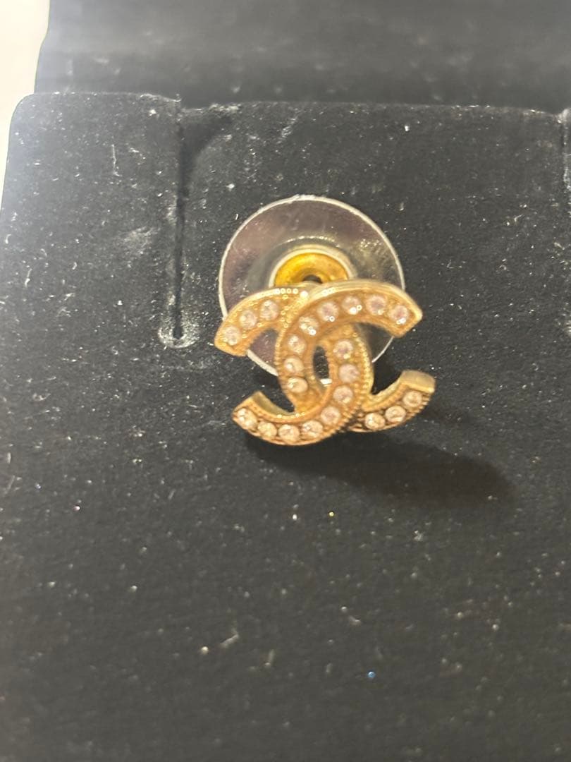 Chanel CCロゴ ゴールド ピアス(片耳用)