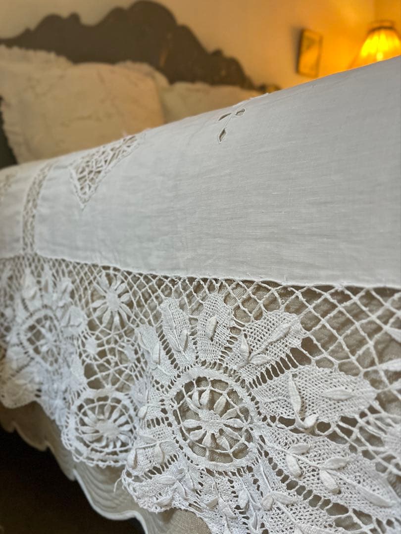 ◆フランスアンティークお宝級白天使の手刺繍超大判テーブルクロス大きいベッドカバー