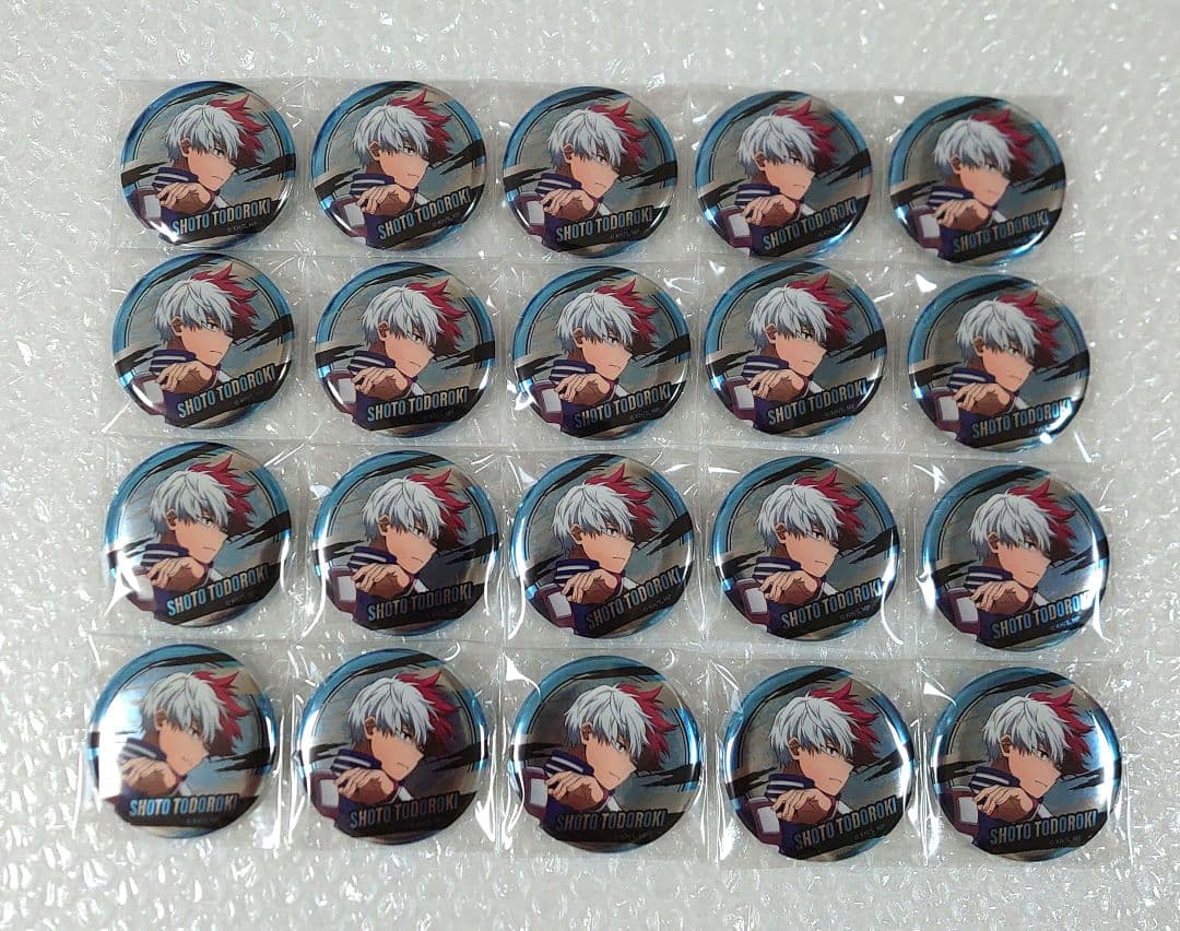ヒロアカ　渋谷　東急コラボ　轟焦凍　缶バッジ　　特典　カード　ミニキャラ