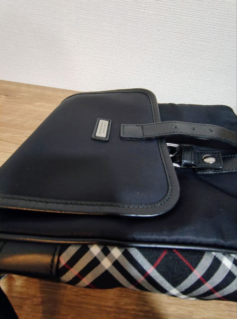 sanzoku　Burberry　BLACK LABEL ショルダーバッグ