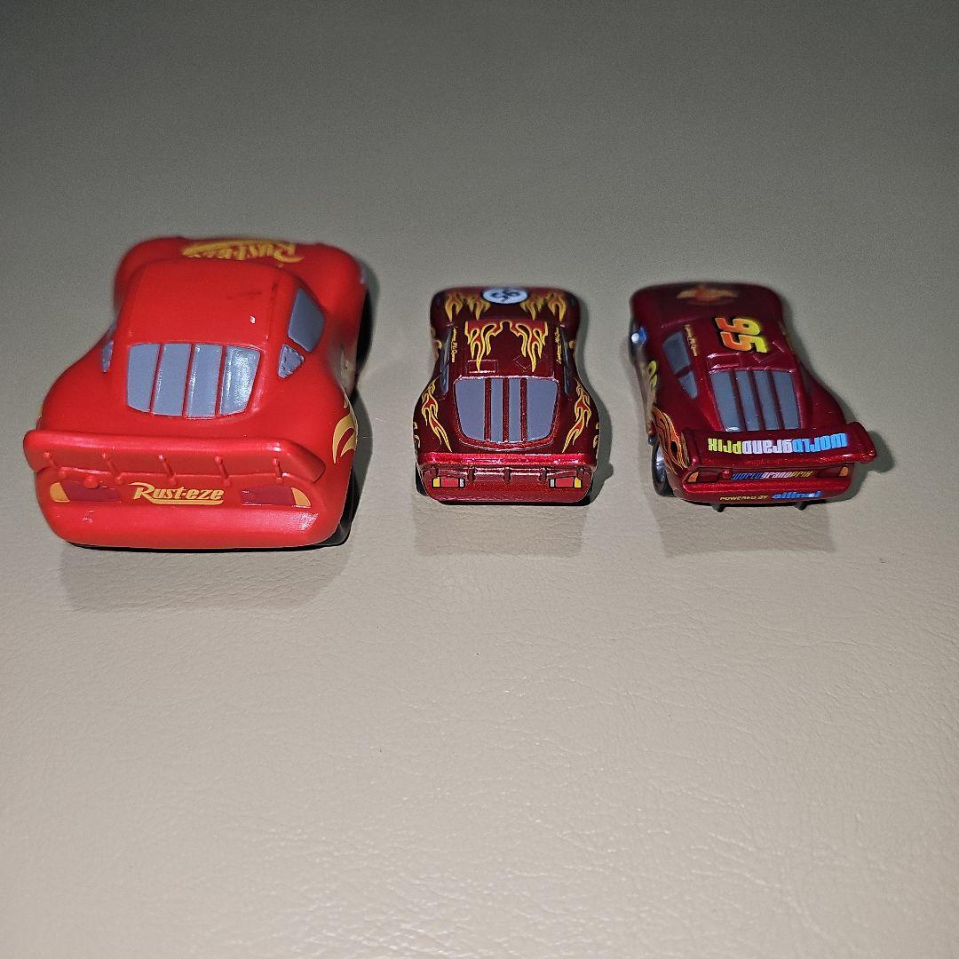 カーズトミカセット　(1個トミかではないです)
