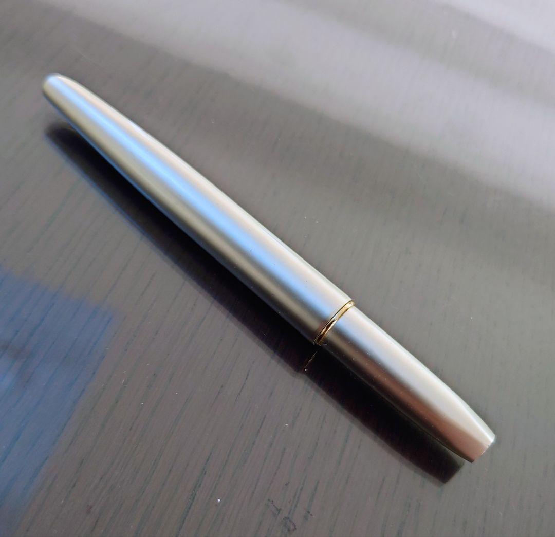 プラチナ　万年筆　シャンパンゴールド/ピンク　ペン先18K-750