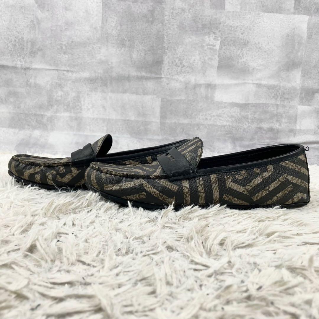 美品 グッチ PVC ローファー カレイド GG柄 ロゴ型押し ブラウン