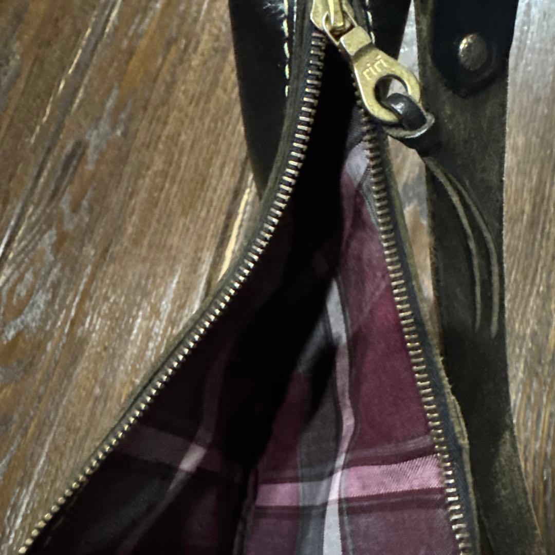 サンダスト　LUNA　レザーショルダーバッグ