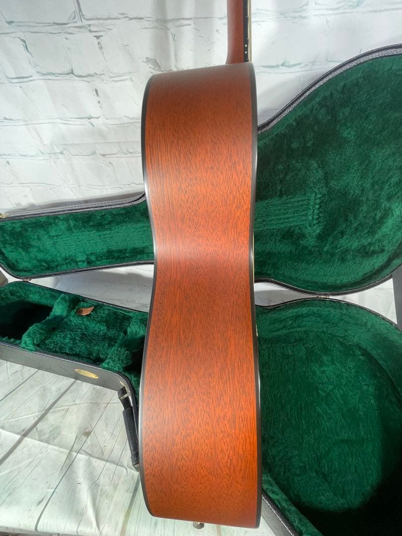 Martin & Co. マーチン 000-16GT Gloss Top