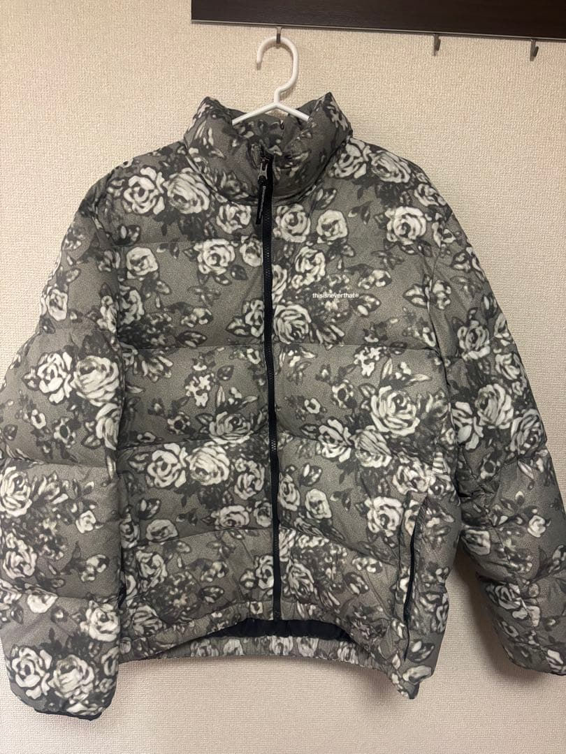 thisisneverthat 花柄ダウンジャケット M