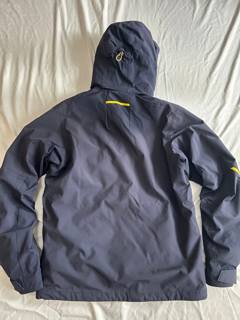 【ぴょんぴょん様】Salomon ネイビー　スキージャケット (JAPAN L）