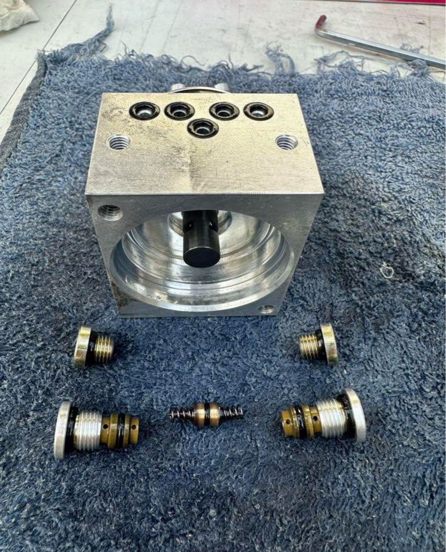 らくだおとこコペンl880k 電動オープン油圧ポンプ　オーバーホール