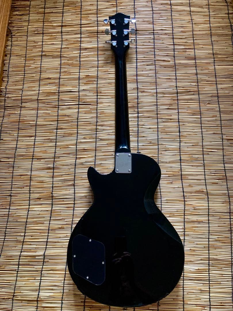 ☆ きよ ☆ Grass Rootsボディに 改造を施したオリジナルギター