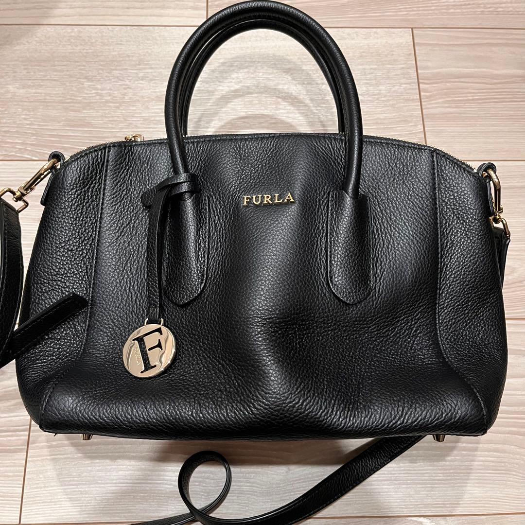 フルラ　トート・ショルダーバッグ