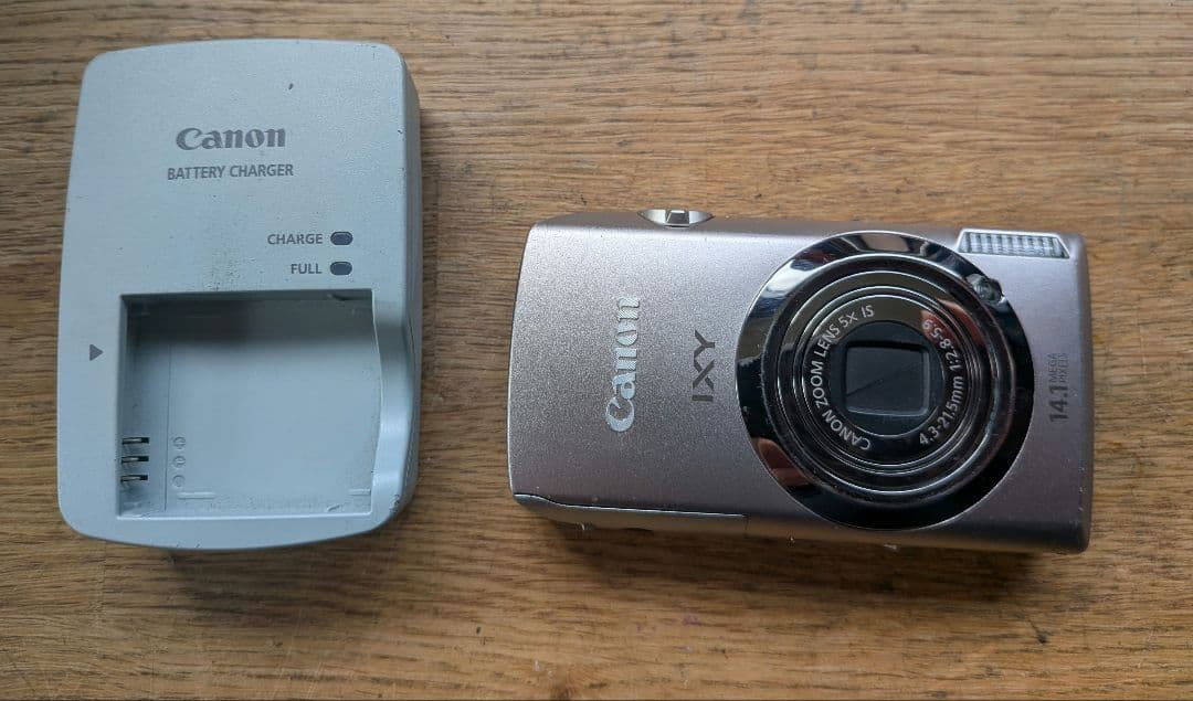 Canon デジカメ コンデジ IXY 10S