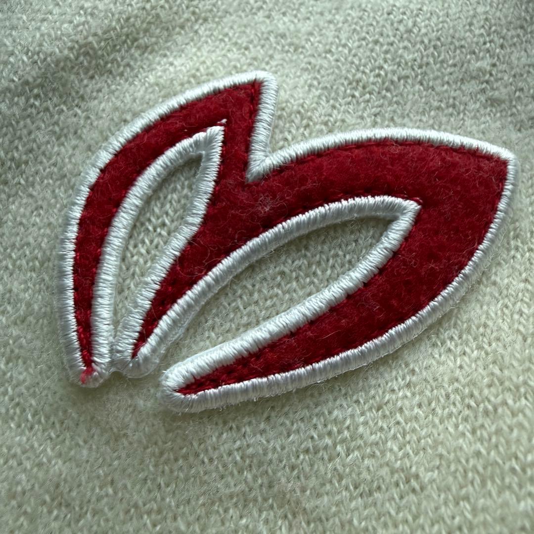 カシミヤ素材　蓄熱　防寒裏地　マスターバニー　ニット　オフホワイト　S〜M相当