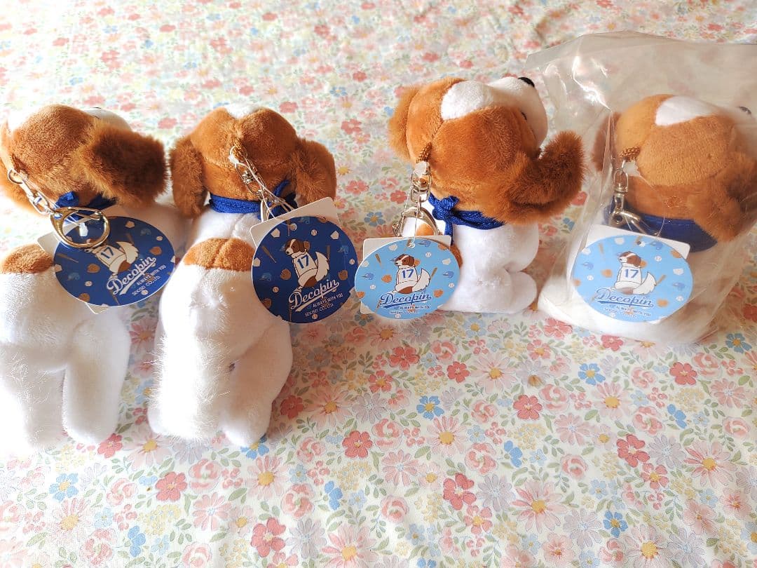 新品ドジャース　大谷翔平　デコピン　チャーム　キーホルダー　ぬいぐるみ　4個