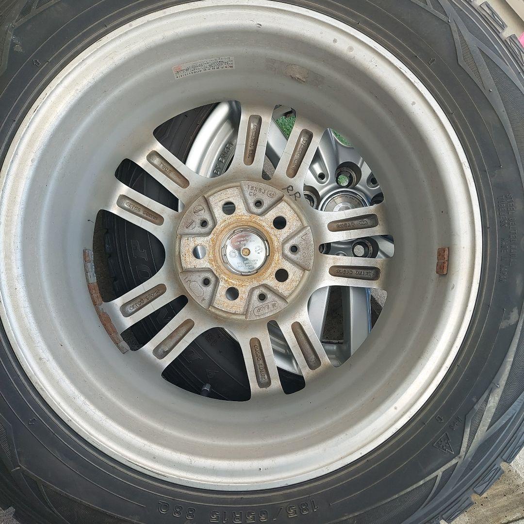 ホイール付きスタッドレスタイヤ4本セット185/65R15 PCD100 5H