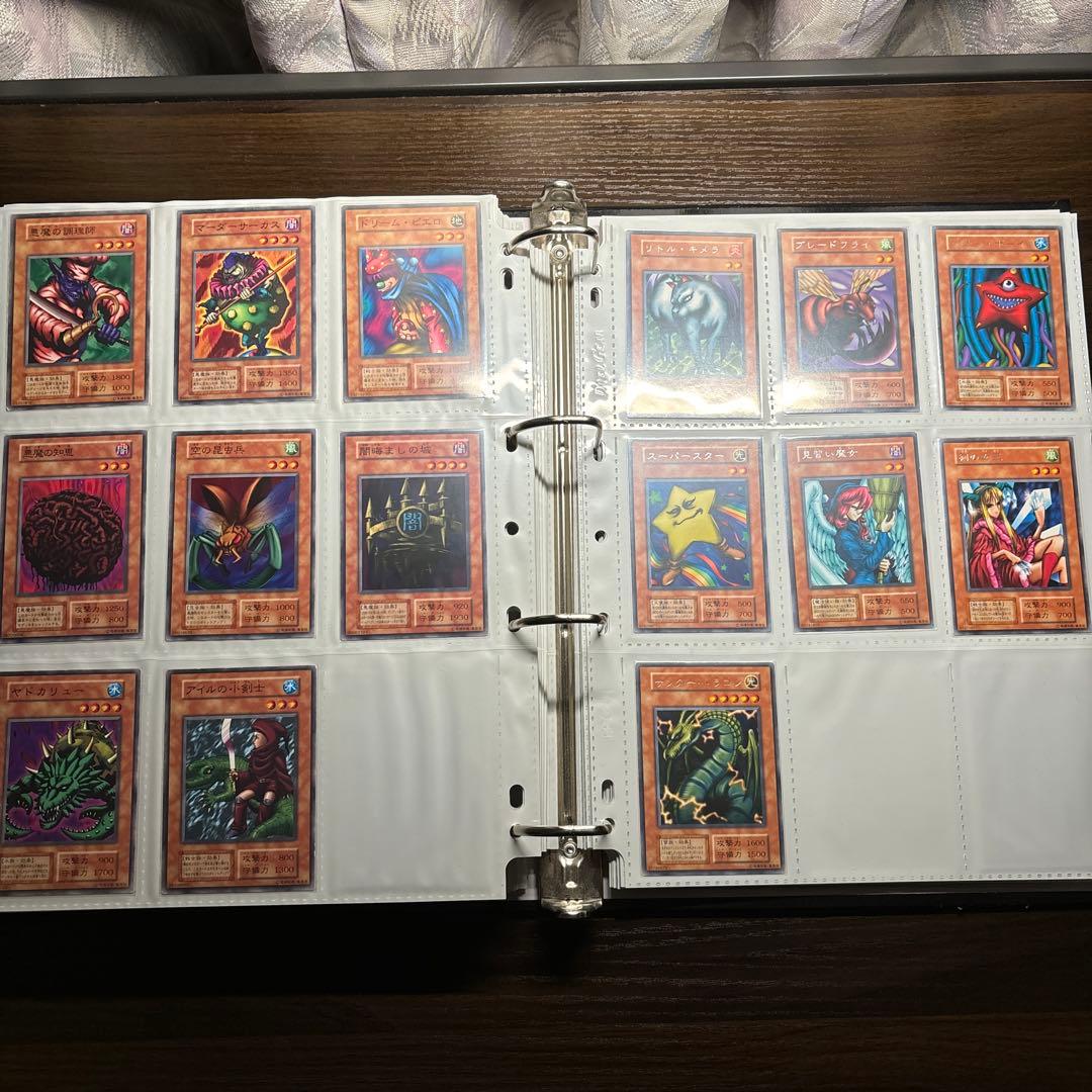 専用　　　遊戯王　初期ブースターコンプリート　モンスターカードのみ