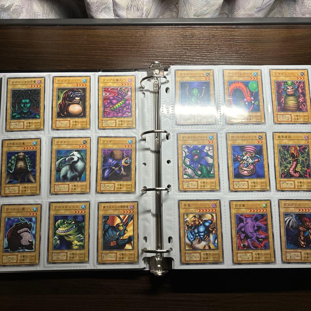 専用　　　遊戯王　初期ブースターコンプリート　モンスターカードのみ