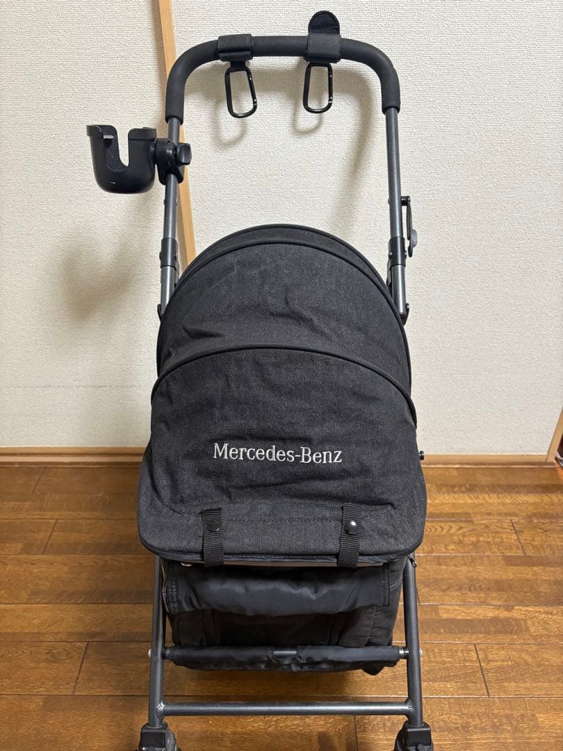 メルセデスベンツ　ペットカート
