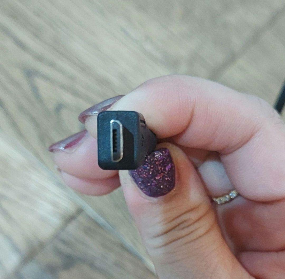 Nikon COOLPIX A900 本体と付属品