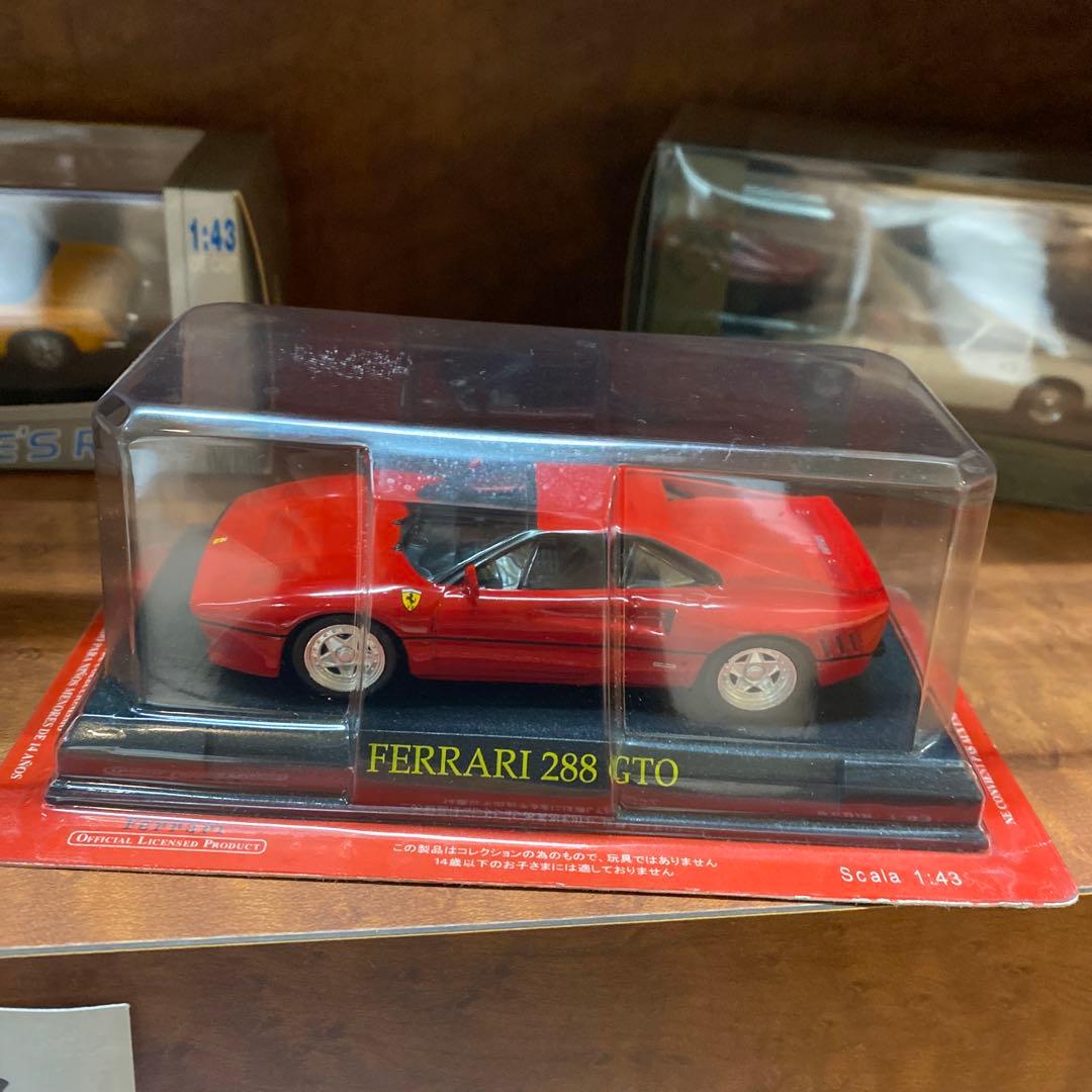 フェラーリ288 GTO 1/43 赤