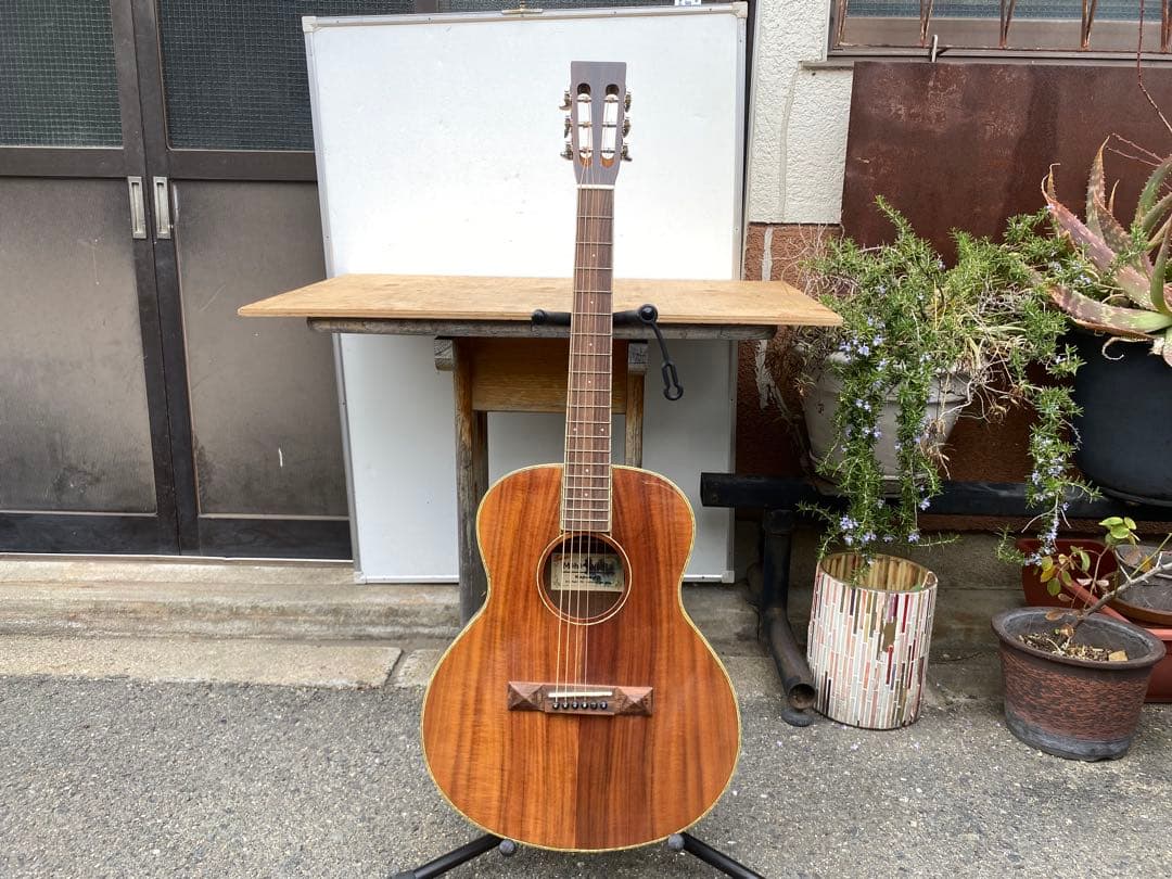 maha kara kapua-48 アコースティックギター　中古品
