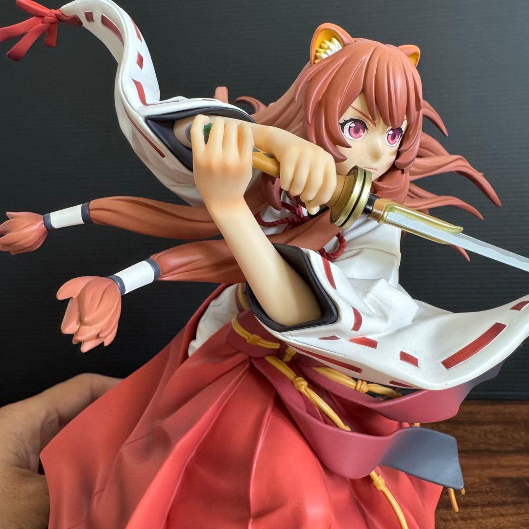 盾の勇者の成り上がりseason2 ラフタリア　刀の勇者