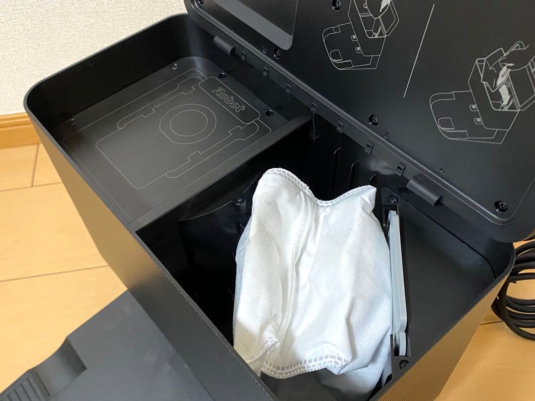 Roomba Combo i5+ ロボット掃除機　ルンバコンボ