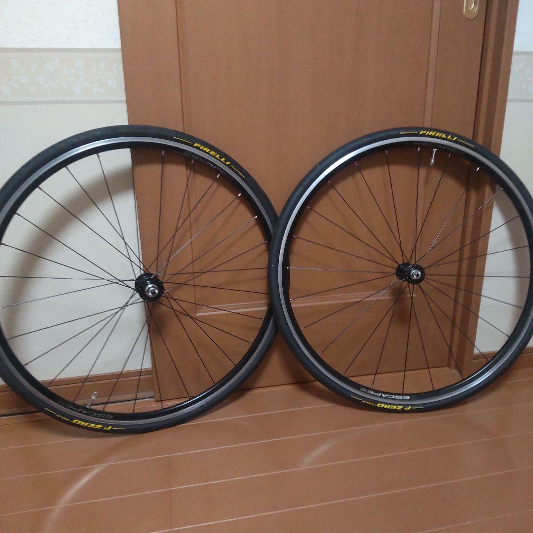 GIANT ESCAPE R3完組ホイール 前後セットピレリPZERO付き