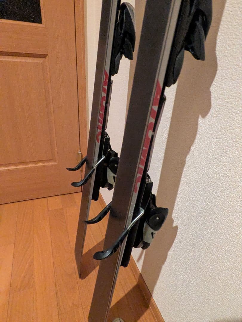 ATOMIC（アトミック）スキー板148cm