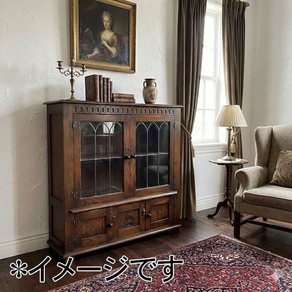 イギリスアンティーク　ガラスサイドボード　食器棚　無垢材　キャビネット　木良久