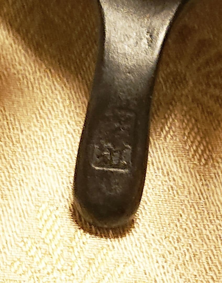 蓋置 鵬雲斎好 銀杏蓋置 13代宮崎寒雉