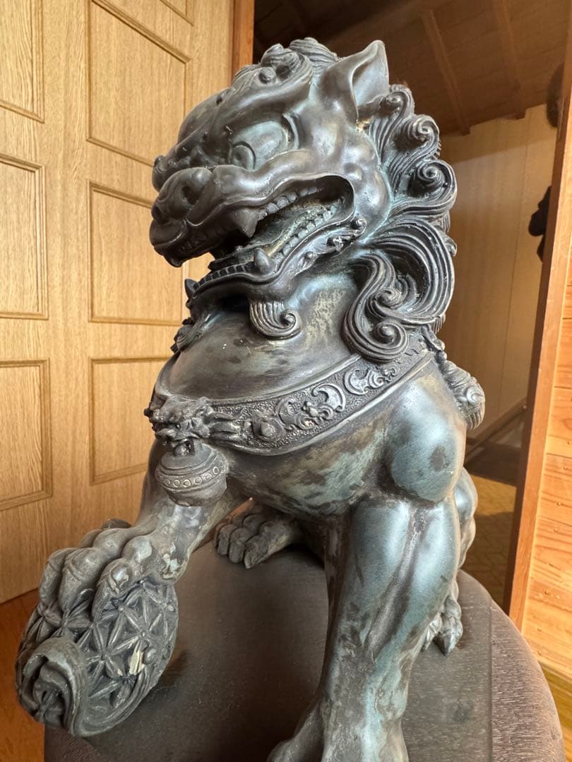 彫刻　獅子　シーサー　石　唐獅子牡丹