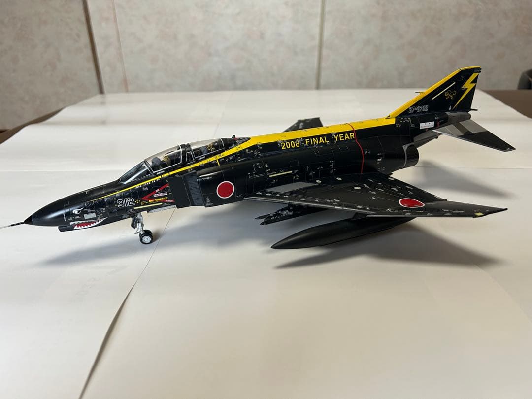 F-4EJ改 ファントム 1/48 プラモデル 完成品 ブラックパンサー