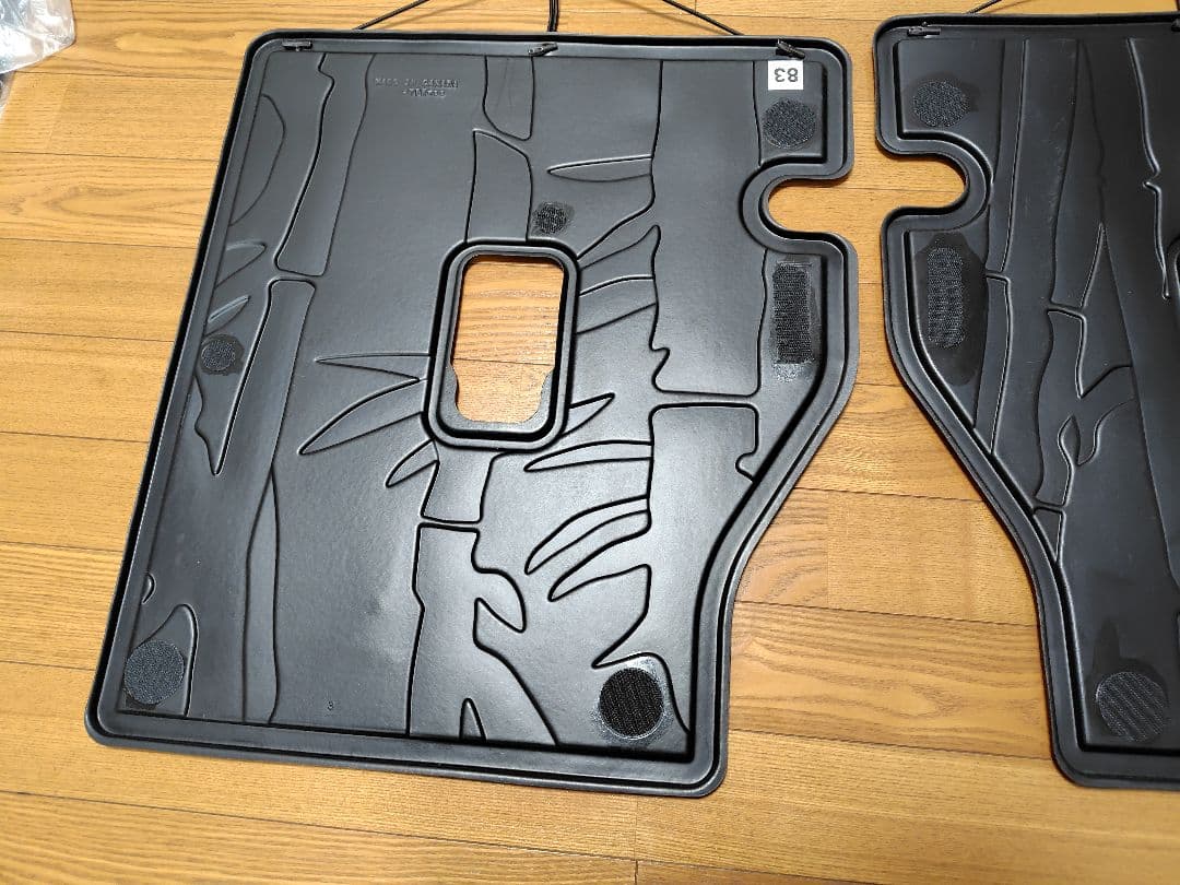 SK系フォレスター　米スバル純正ラゲッジプロテクター