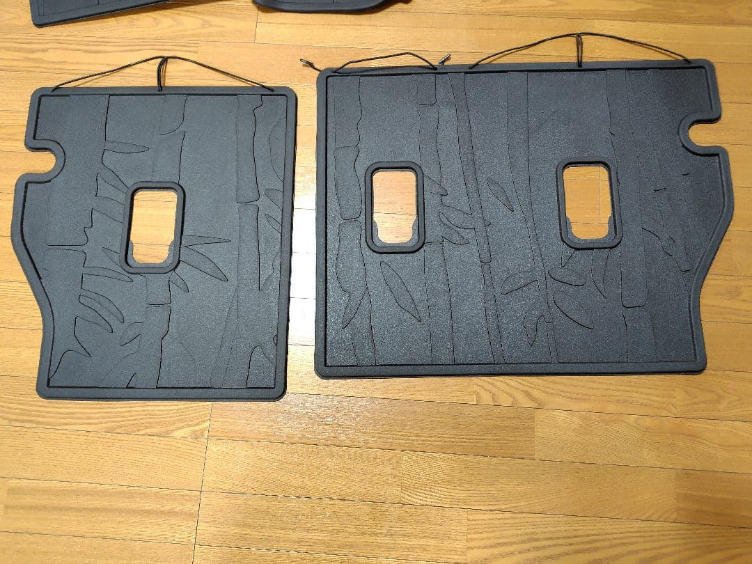 SK系フォレスター　米スバル純正ラゲッジプロテクター