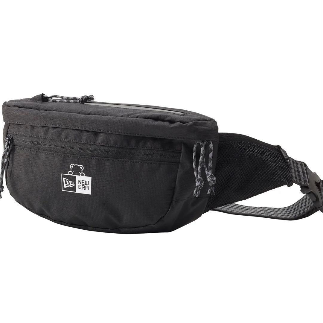 〈familiar × NEWERA〉ボディバッグ　ファミリア × ニューエラ