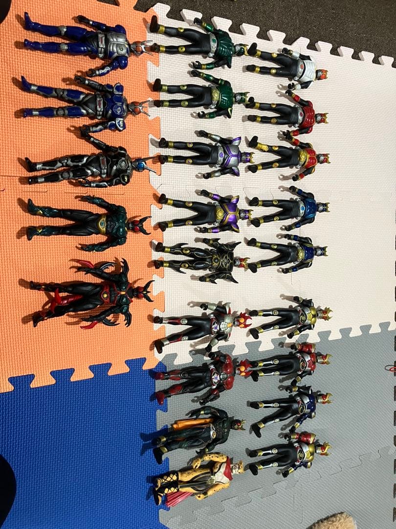 仮面ライダー フィギュア セット　アギト　クウガ