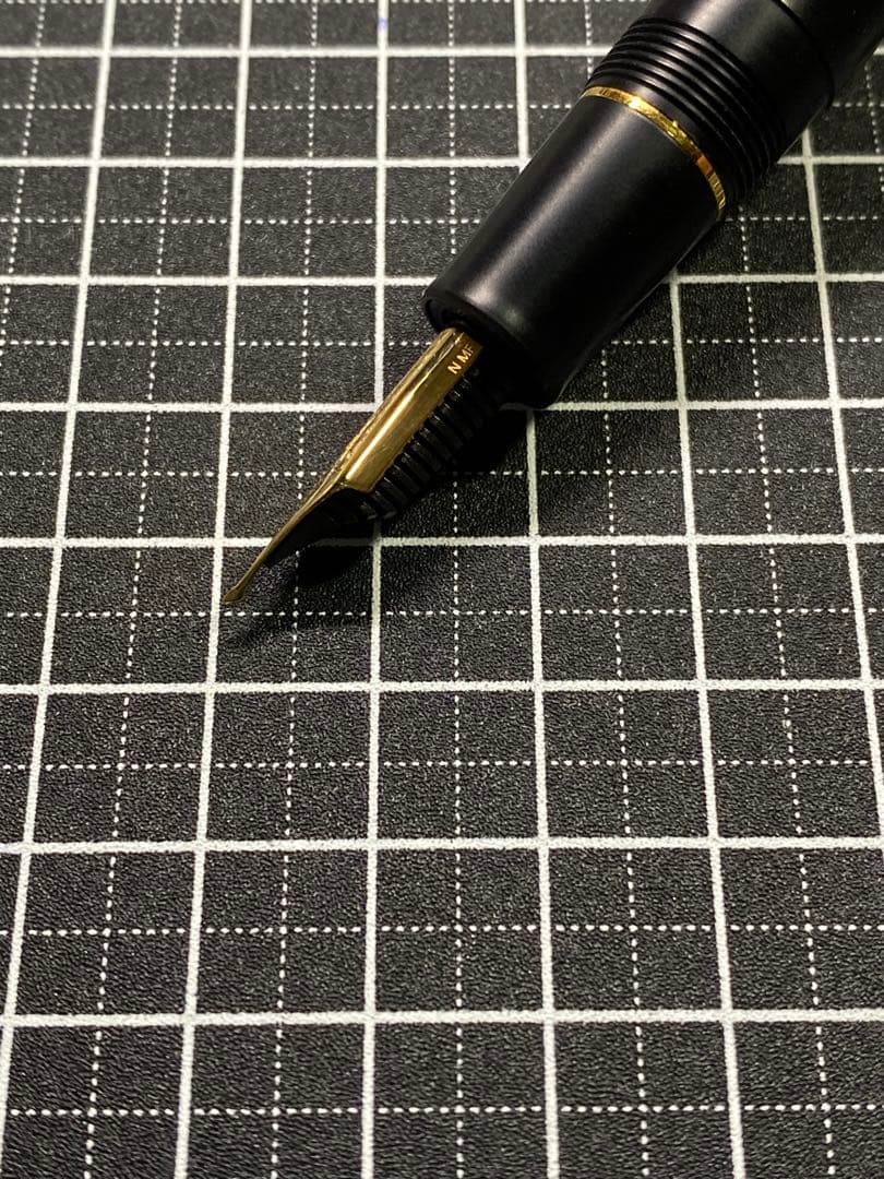 SAILOR PROFIT 21 梨地　長刀研ぎ　万年筆　字幅NMF