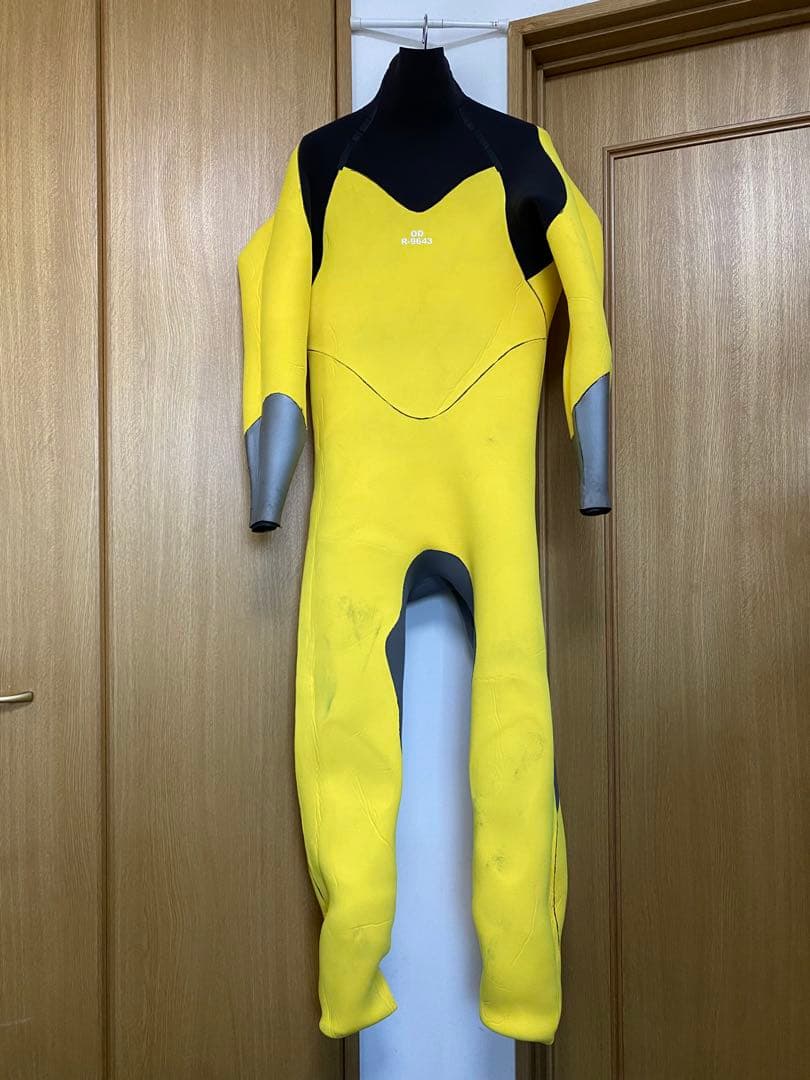 ★超人気メーカー【rlm】メンズ用３ｍｍジャージソフトドライフルスーツ