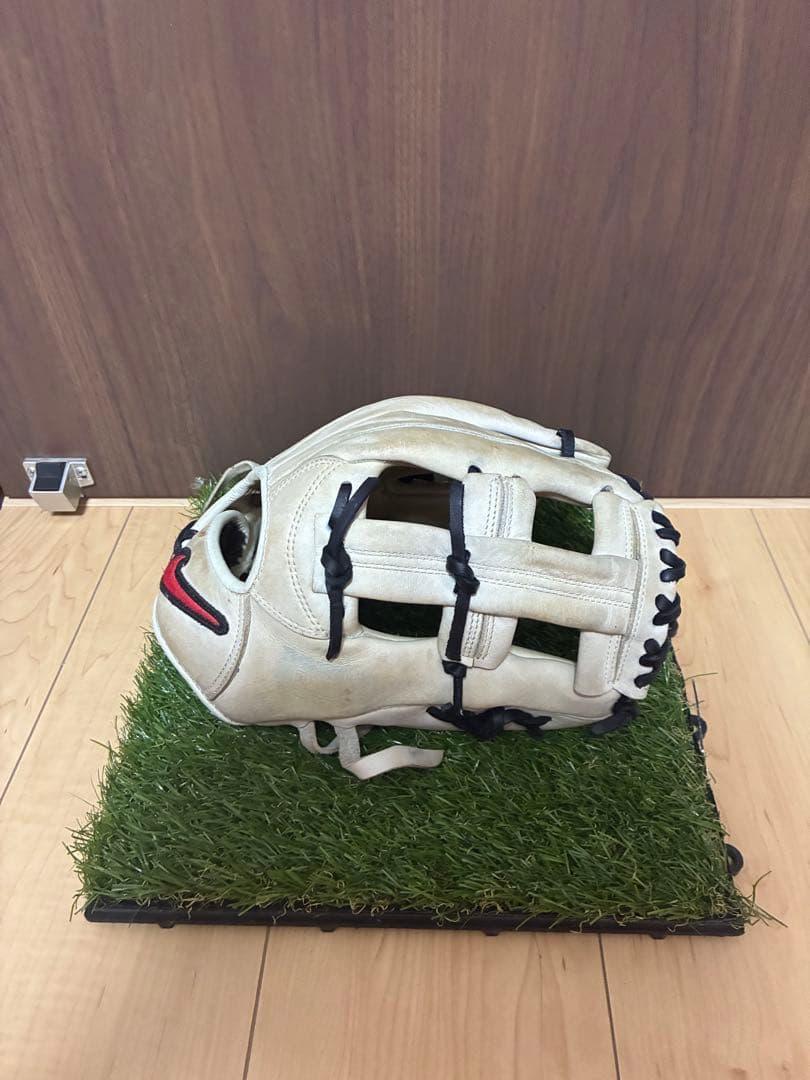 NIKE 一般軟式用内野手グラブ