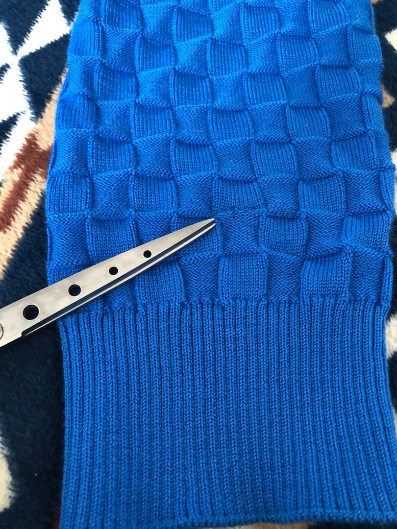 美品 ルイヴィトン ダミエ ニット セーター ブルー　青　HJN40W M