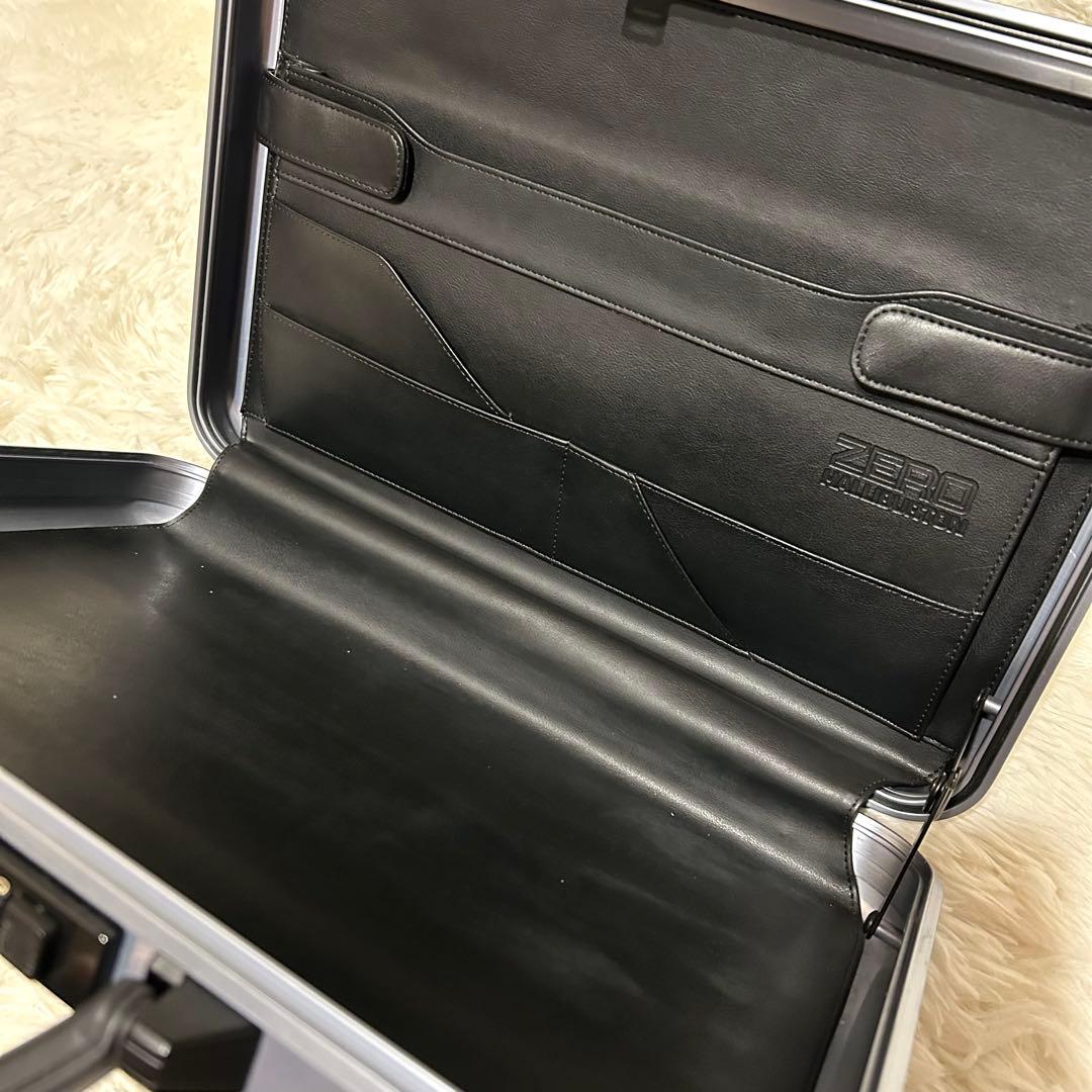未使用　ゼロハリバートン　アタッシュケース　ブルーグレーカラー