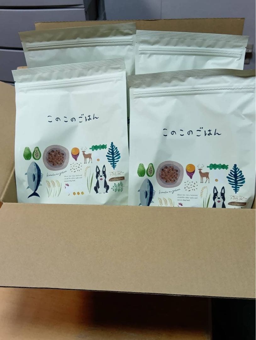 コノコトトモニ