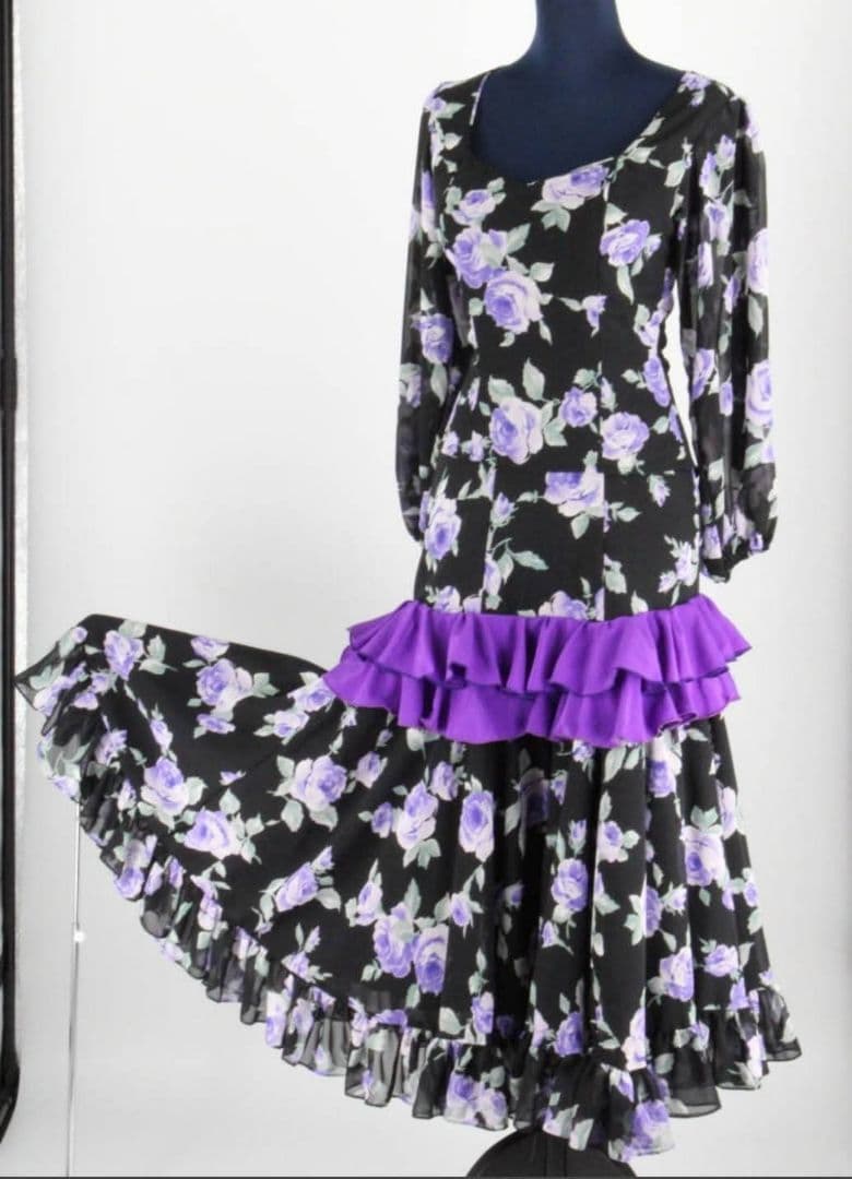 美品！フラメンコ衣装　Мサイズ相当　日本製