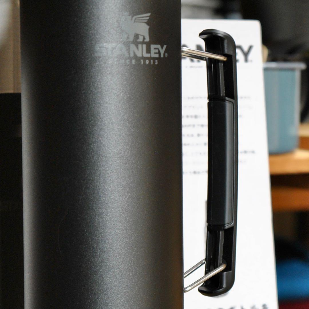 スタンレーSTANLEYクラシック真空ボトル1Lマットブラック 正規品 水筒