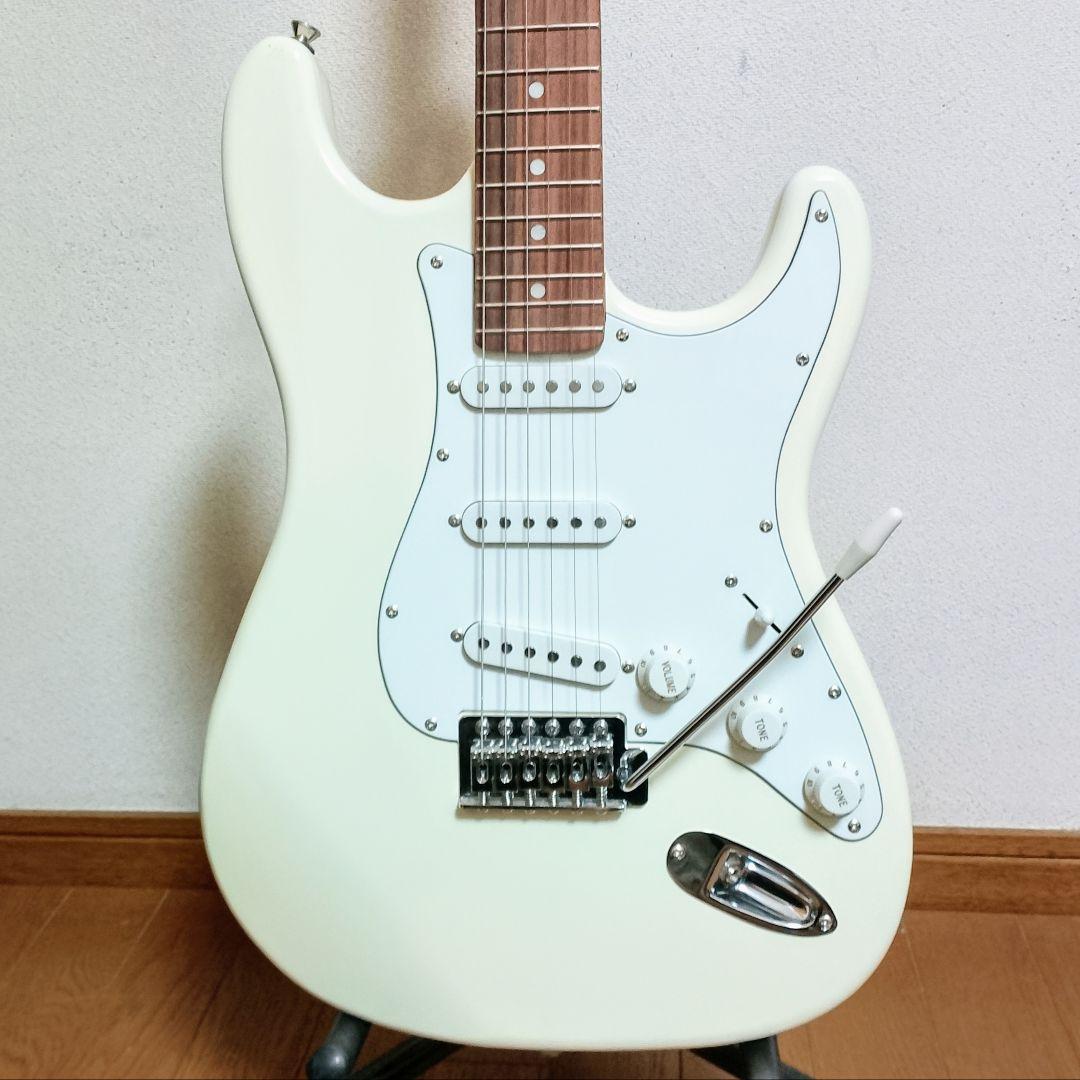 SELDER　ストラトキャスタータイプ　エレキギター