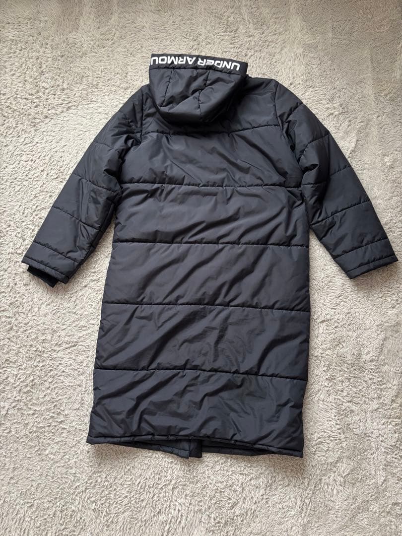 Under Armour ベンチコート