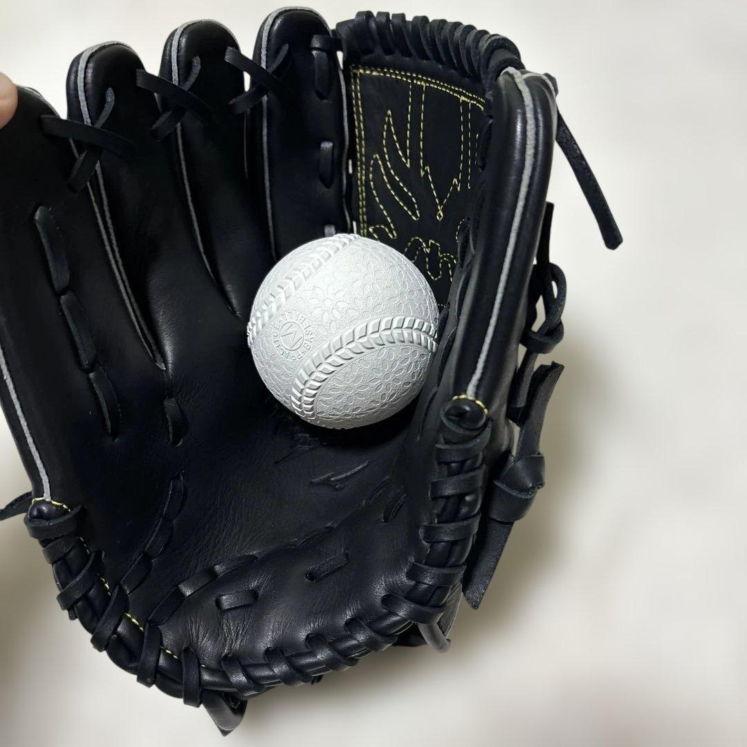 定価税込13200円！ミズノ　少年軟式　前田健太モデル　新品未使用