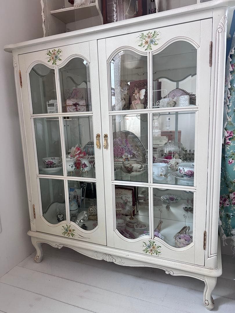 フローラ花柄ガラスキャビネット/ロココ調/お姫様白家具/クラック塗装